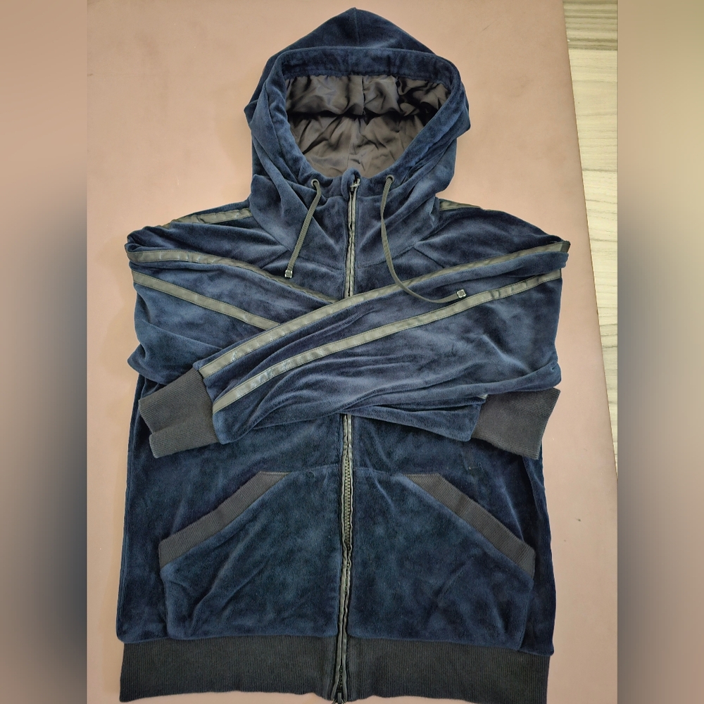 Blanc Noir pre-owned velour hoodie. Navy blue with black leather size S